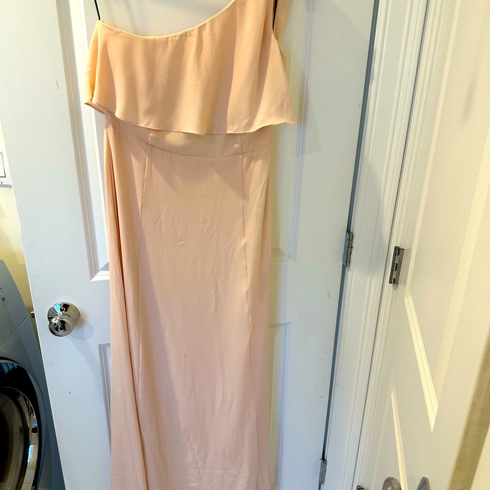 Lulu’s Pink One Shoulder Crepe Dress